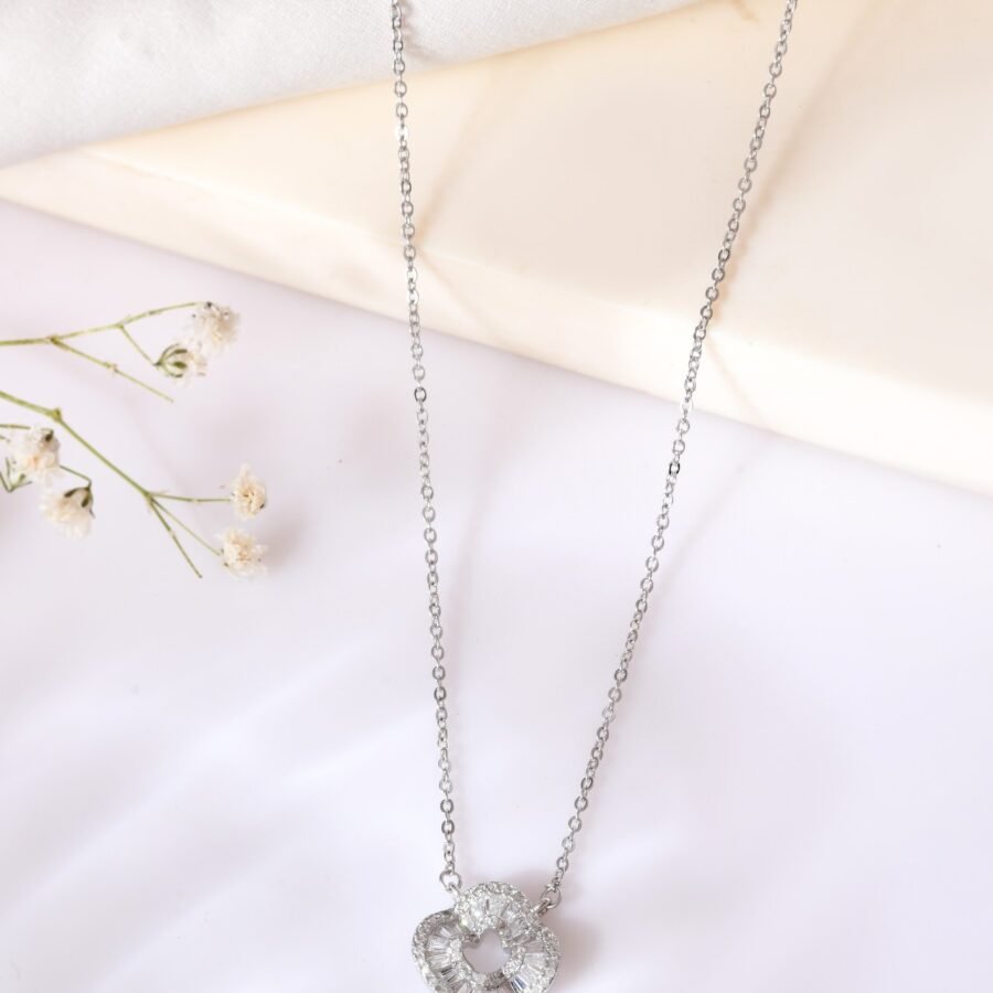 Glimmer Halo Pendant